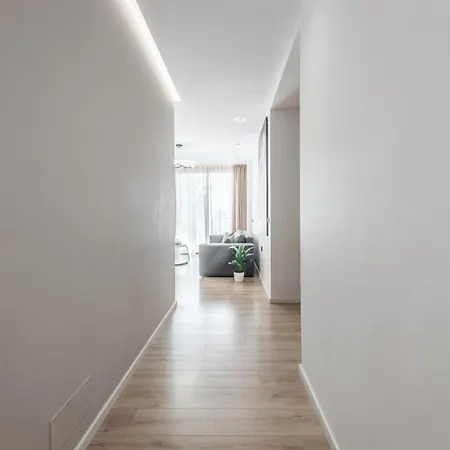 Luxury Modern Full Seaview Retreat *